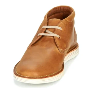 Clarks – FORGE STRIDE Marron 12